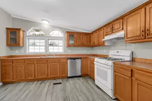11983 N 330 E, Thayer, IN 46381 - Photo 8
