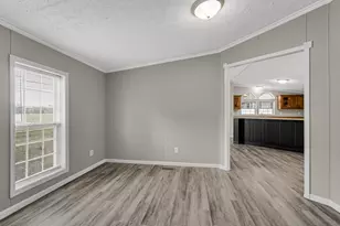11983 N 330 E, Thayer, IN 46381 - Photo 6