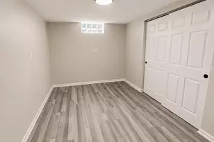 6747 Birch Pl, Gary, IN 46403 - Photo 14