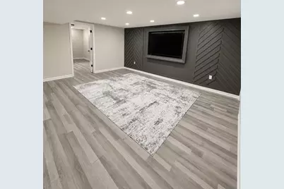 6747 Birch Place, Gary, IN 46403 - Photo 6