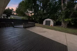 6856 Van Buren St, Merrillville, IN 46410 - Photo 12
