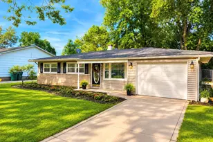 6856 Van Buren St, Merrillville, IN 46410 - Photo 1