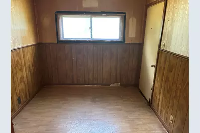 2718 Hickory Street, Portage, IN 46368 - Photo 8