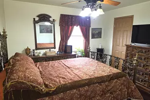 8389 Buchanan St, Merrillville, IN 46410 - Photo 18