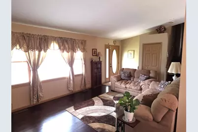 8389 Buchanan Street, Merrillville, IN 46410 - Photo 4