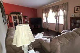 8389 Buchanan St, Merrillville, IN 46410 - Photo 8