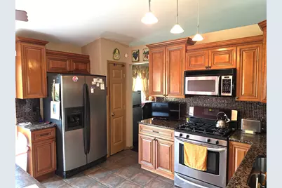 8389 Buchanan Street, Merrillville, IN 46410 - Photo 10