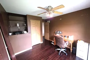 8389 Buchanan St, Merrillville, IN 46410 - Photo 30