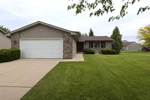 8389 Buchanan St, Merrillville, IN 46410 - Photo 1