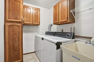 4142 Augusta Dr, Crown Point, IN 46307 - Photo 20