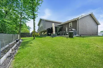 685 Friars Green, Valparaiso, IN 46385 - Photo 22
