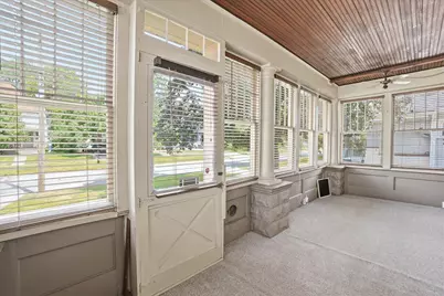 317 S East Street, Crown Point, IN 46307 - Photo 2