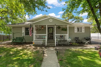 33 E Washington Avenue, Hobart, IN 46342 - Photo 2