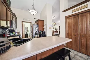 7722 Tanager St, Hobart, IN 46342 - Photo 18