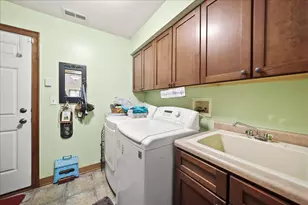 7722 Tanager St, Hobart, IN 46342 - Photo 20