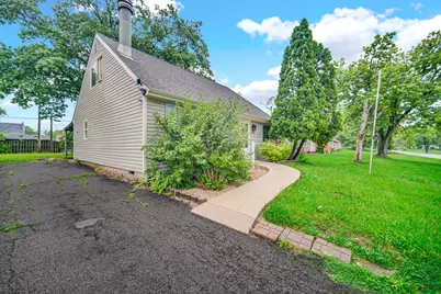 746 Imperial Road, Valparaiso, IN 46385 - Photo 2