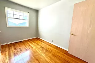 117 N Calumet Ave, Michigan City, IN 46360 - Photo 6