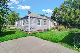243 Taft Pl, Gary, IN 46404 - Photo 14