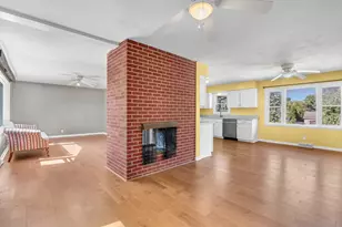 325 Cedar St NW, Demotte, IN 46310 - Photo 10