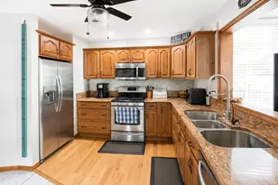 218 W 700 N, Valparaiso, IN 46385 - Photo 12