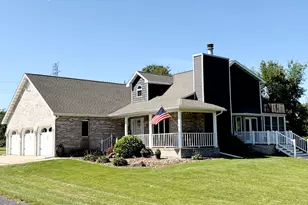 218 W 700 N, Valparaiso, IN 46385 - Photo 1