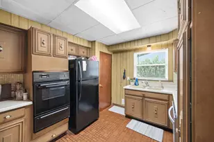 3320 Laporte St, Highland, IN 46322 - Photo 8
