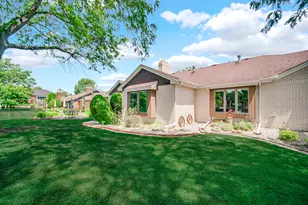 32 Gleneagles Dr, Schererville, IN 46375 - Photo 24