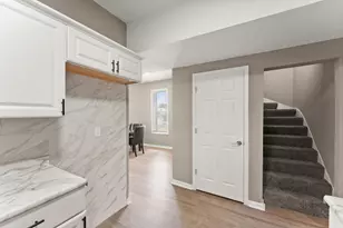 834 Willow Ct, Hammond, IN 46320 - Photo 10