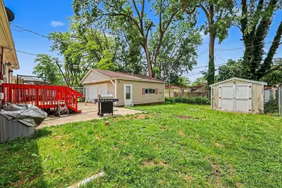 1626 Minnesota Street, Hobart, IN 46342 - Photo 4