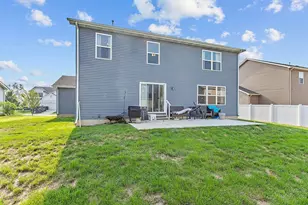 2349 Jupiter St, Portage, IN 46368 - Photo 2