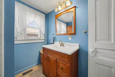 606 Division Street, La Porte, IN 46350 - Photo 18