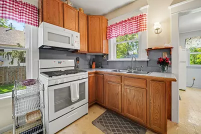 606 Division Street, La Porte, IN 46350 - Photo 10