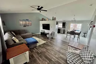 257 Willow St, Lowell, IN 46356 - Photo 6