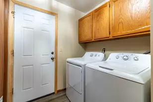 2564 Oakwood Dr, Crown Point, IN 46307 - Photo 14