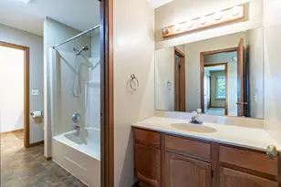 2564 Oakwood Dr, Crown Point, IN 46307 - Photo 18