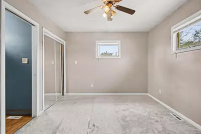1137 W 25th Avenue, Gary, IN 46407 - Photo 12