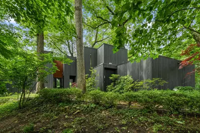 2403 Sherwood Drive, Valparaiso, IN 46385 - Photo 34