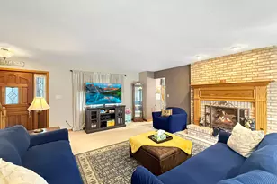 490 W 75 S, Valparaiso, IN 46385 - Photo 4