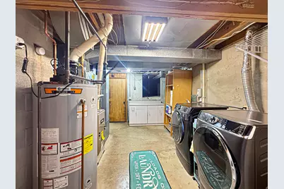 490 W 75 S, Valparaiso, IN 46385 - Photo 24