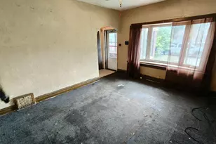 1154 Hendricks St, Gary, IN 46404 - Photo 6