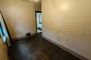 1154 Hendricks St, Gary, IN 46404 - Photo 14