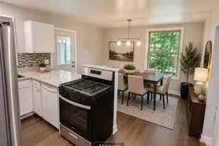 510 1st St, La Porte, IN 46350 - Photo 8