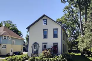 510 1st St, La Porte, IN 46350 - Photo 2