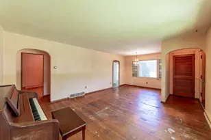 8570 Mattson Dr, Saint John, IN 46373 - Photo 14