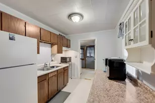 1506 Farrand Ave, La Porte, IN 46350 - Photo 8