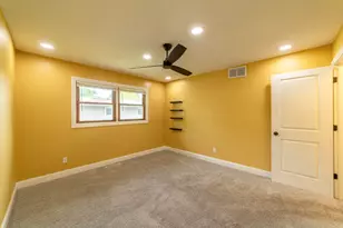 9619 Greenwood Ave, Munster, IN 46321 - Photo 36