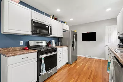 1033 S Decatur Street, Hobart, IN 46342 - Photo 8