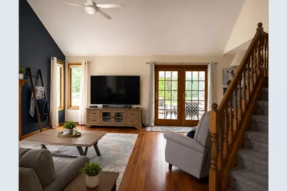 403 Sand Creek Drive N, Chesterton, IN 46304 - Photo 2