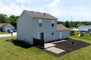 204 Walnut Crossing Dr, Walkerton, IN 46574 - Photo 34