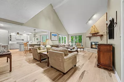 185 Amhurst Place, Valparaiso, IN 46385 - Photo 8